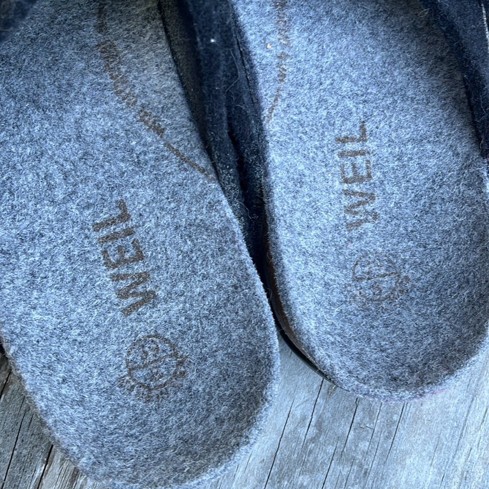 Dr. Weil Felt Wool Mary Jane’s Size 8 - Picture 5 of 7